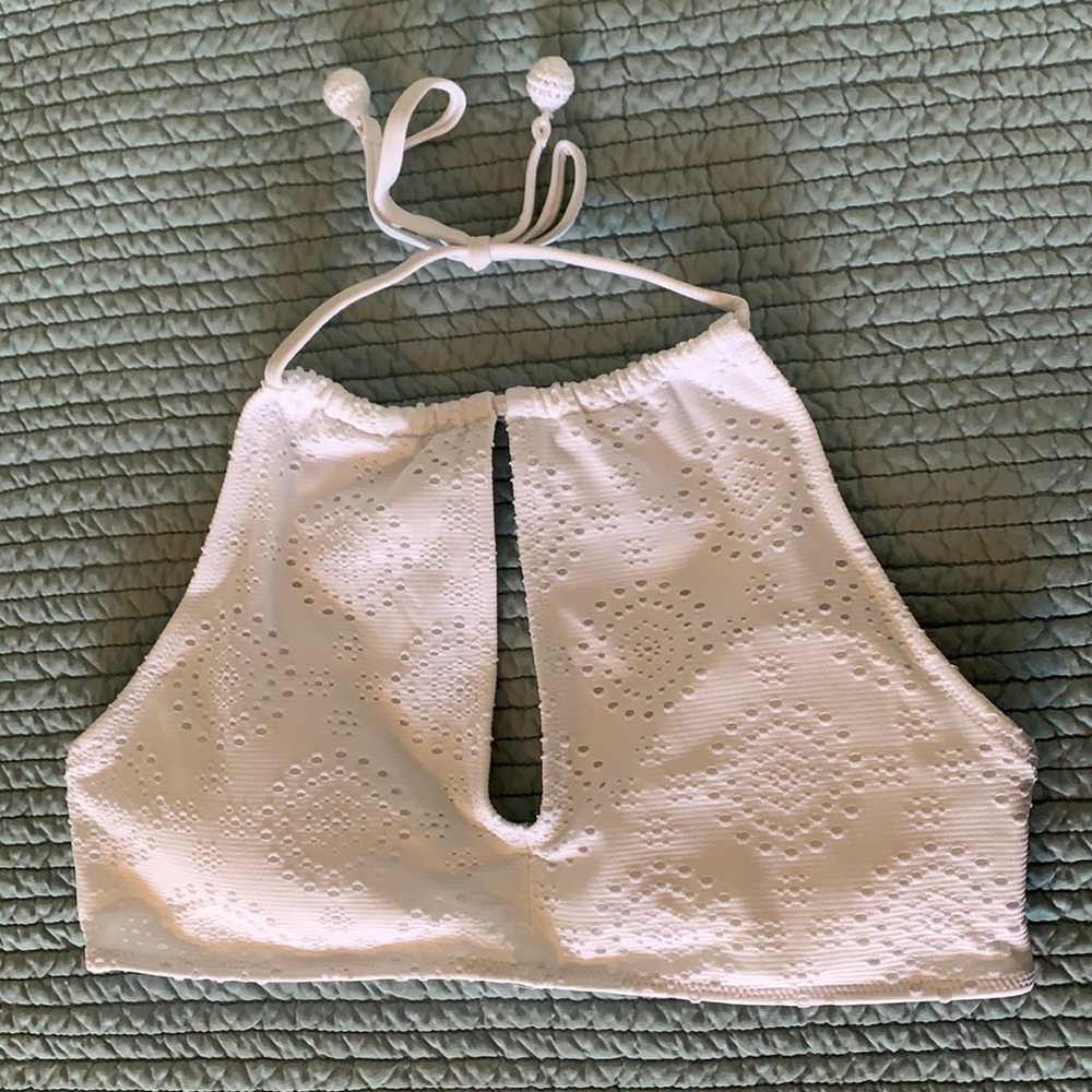 NWT Aerie Keyhole Halter Bikini Top